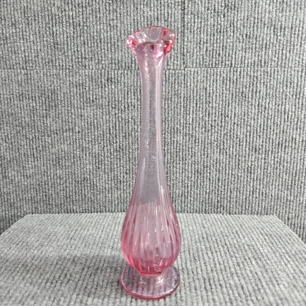 Fenton Pink Glass Vase 7.5in Ribbed Ruffle Rim Signed no chips